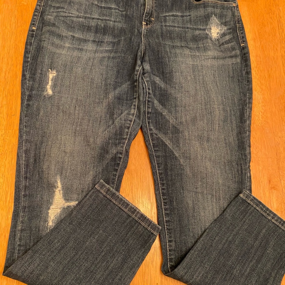 LC Lauren Conrad deconstructed denim jeans nice 16